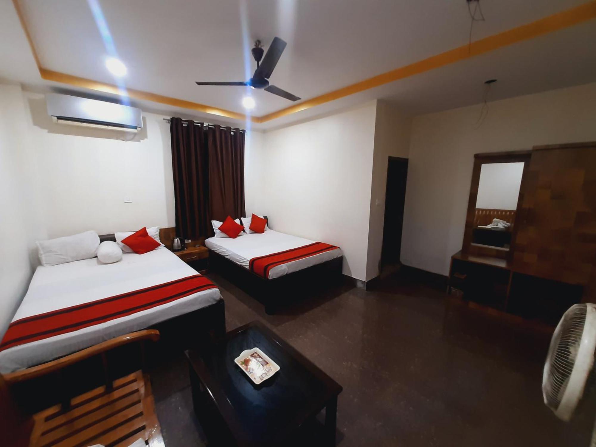 Hotel Knight Inn Airport Γουβαχάτι Εξωτερικό φωτογραφία