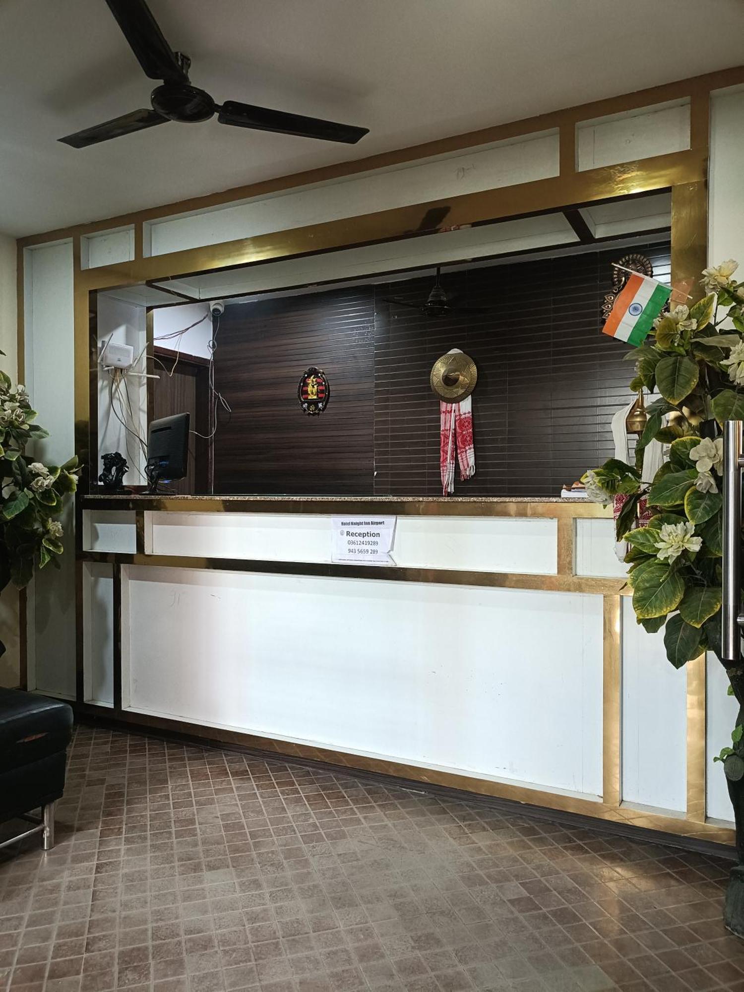 Hotel Knight Inn Airport Γουβαχάτι Εξωτερικό φωτογραφία