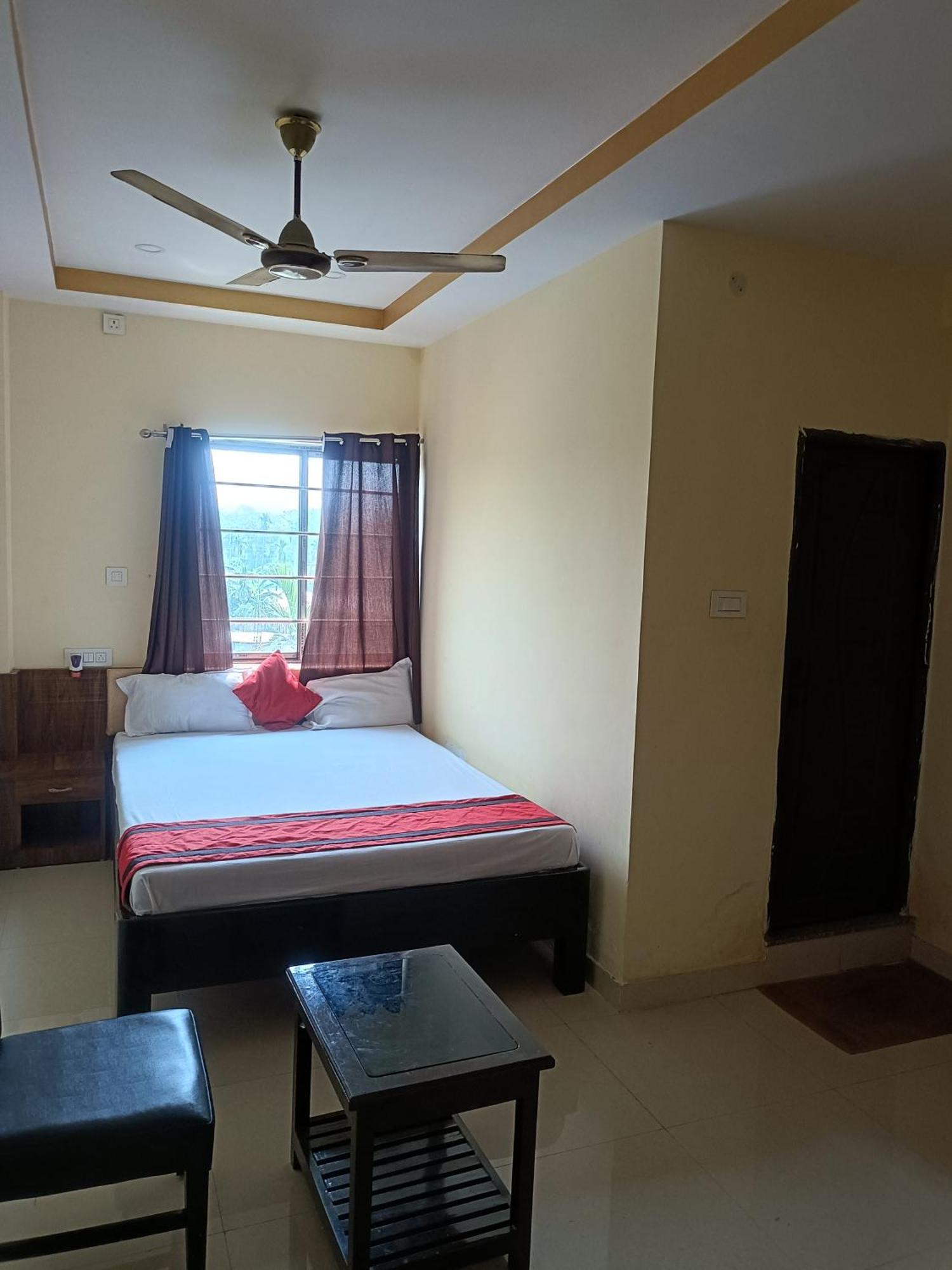 Hotel Knight Inn Airport Γουβαχάτι Εξωτερικό φωτογραφία